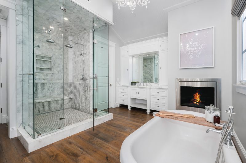 Spacious Bathtub